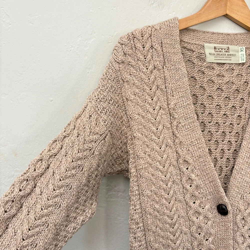 Aran Sweater Market Merino Wool Cardigan Men Sz XS Beige Button Down Cable Knit